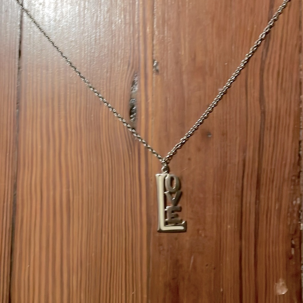 Love text necklace silver and white